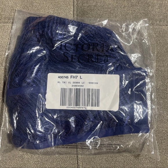 ❌SOLD❌🥰🥰Victoria’s Secret Very Sexy Unlined Zebra Bralette🥰🥰 - Picture 4 of 5